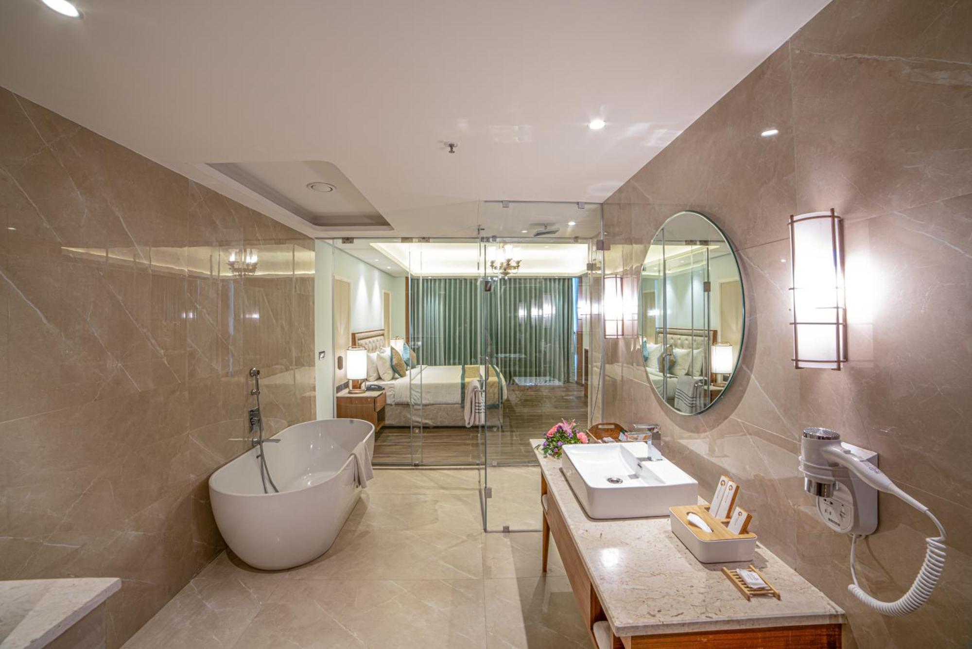 Gift City Club, A Member Of Radisson Individuals Gandhinagar Exterior photo