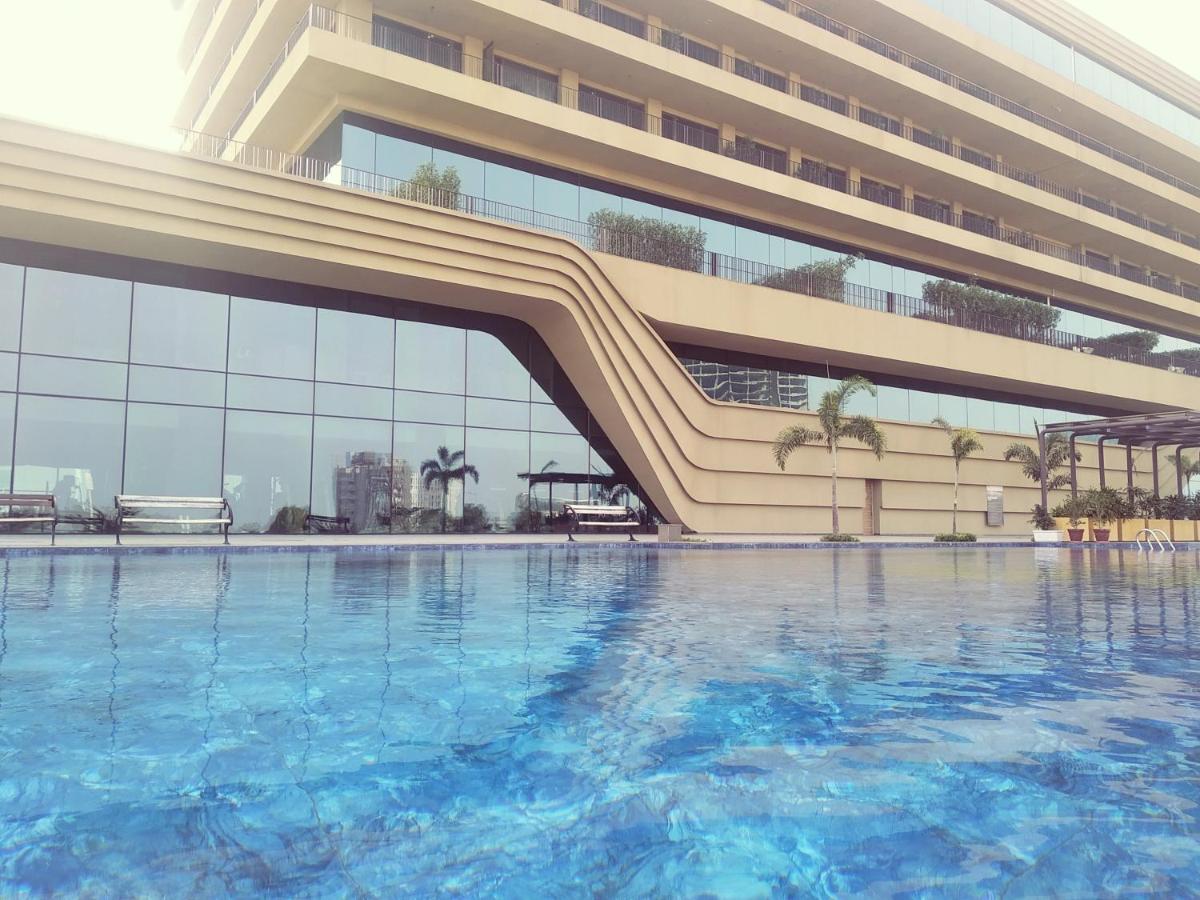 Gift City Club, A Member Of Radisson Individuals Gandhinagar Exterior photo
